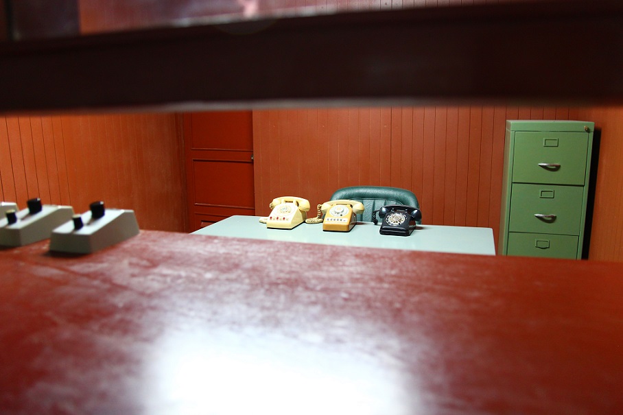 統一会堂の地下電話機の写真｜ホーチミン観光