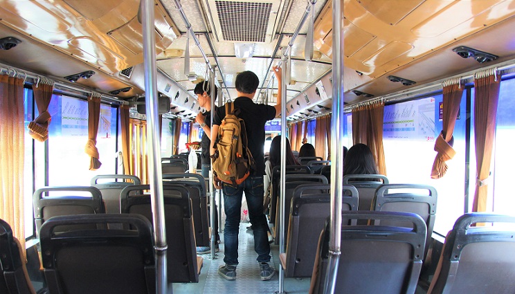 バンコクのルンピ二ー公園と日本大使館までバスで行く方法｜料金も格安で乗りやすいです【タイ旅行】