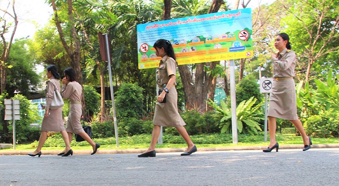 バンコクの癒しスポット、ルンピ二ー公園は学校の近くなので教師や学生たちもよく利用します【タイ旅行】