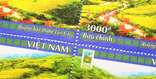 ハノイ郵便局で買ったベトナム切手の写真
